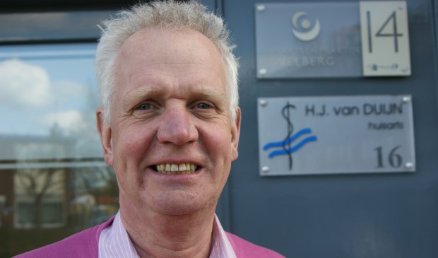 Huisarts Huug van Duijn uit Katwijk is de initiator van het symposium.