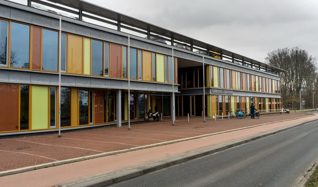 Het Leiderdorpse gemeentehuis. Foto: J.P. Kranenburg