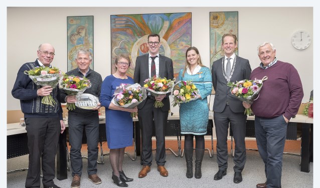 Theo Adamse, Marcel Sanders, Jeanne Ruigrok-Schoorl, Wilfried de Goeij, Annemieke van Dijk, Arie van Erk en Frank Vrijburg.