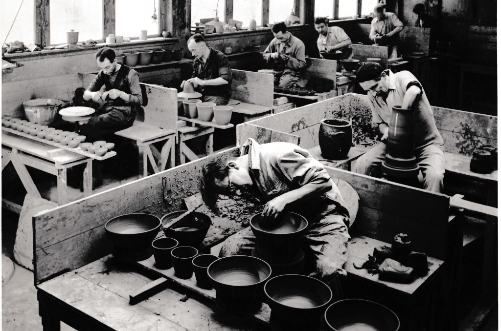 De potterij rond 1950.