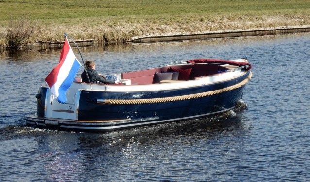 Van de Friese sloepenbouwer Maril ligt de dit jaar uitgekomen 7Nxt klaar voor een proefvaart. | Foto PR