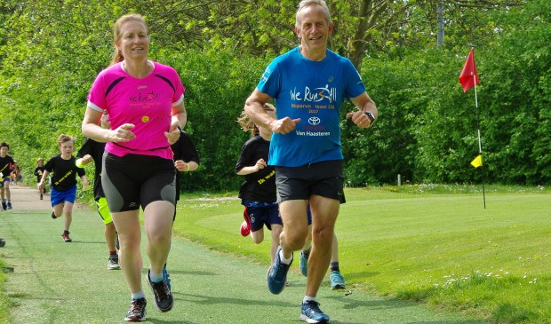 Het WeRun4All-team liep zelf ook een rondje mee. | Foto's Willemien Timmers