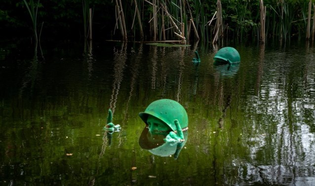 Het kunstwerk 'Tread Water' van Remy Habets. onderdeel van de expositie Heemtuin Verbeeld XI.