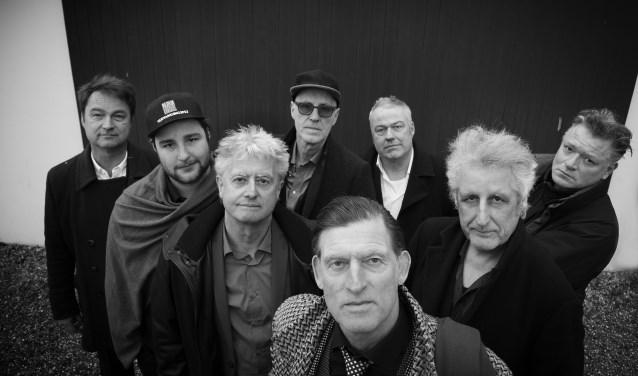 Op 7 juli sluit De Dijk Haringrock af met een show van 75 minuten.