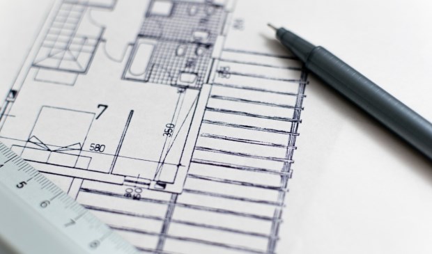 Op het perceel dat vrijkomt, kunnen zes villawoningen worden gebouwd.
