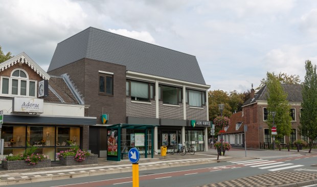 Het Oegstgeester ABN AMRO-kantoor sluit in december van dit jaar. | Foto Wil van Elk