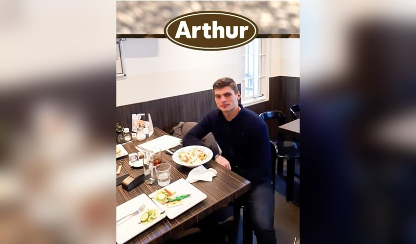 Max Verstappen bij lunchroom Arthur.