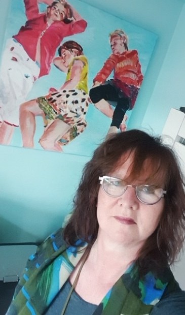 Carla exposeert haar werk voor het eerst, bij huisartsenpraktijk Oranje-Nassau.