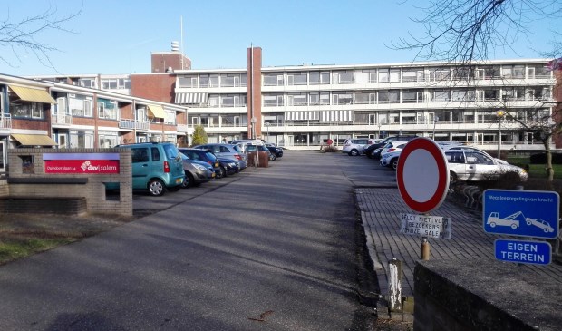 Voormalig bejaardentehuis Salem wordt gesloopt. Daar komt nieuwbouw voor in de plaats.