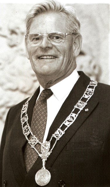 Oud-burgemeester van onder meer Lisse, Gerard van der Kroft.