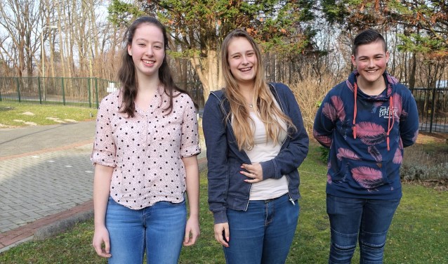 Nadia, Eline en Jens gaan met de actie Going Global van Edukans naar Malawi. | Foto: Aad van Duijn