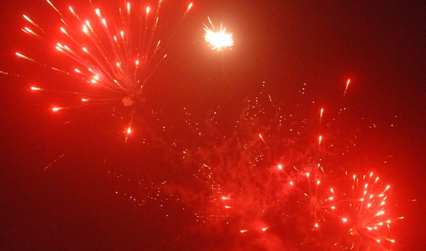 Een algeheel verbod op vuurwerk gaat op dit moment volgens B&W nog te ver. | Foto: archief
