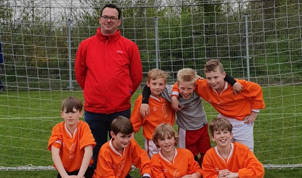 Het winnende team van de Springplank bestaat uit Jelle, Björn, Ryan, Sam, Jip, Teun en Floris.
