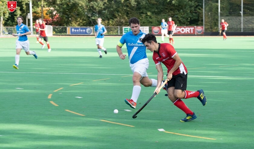 Deniz de Jong in actie tegen Hoorn.