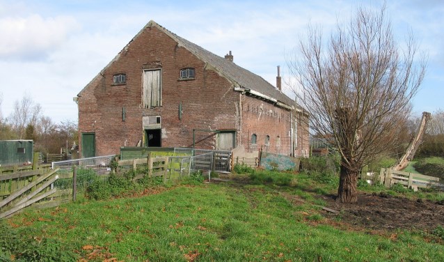 De Anna Hoeve in de tijd dat er nog geen sprake was van De Julius Ceasarlaan en Octavialaan. Foto's Niek Bavelaar.