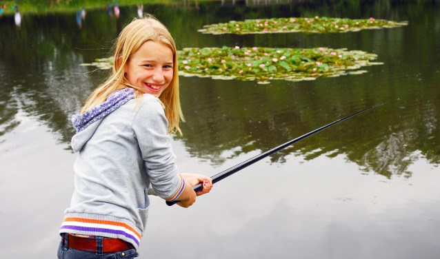 Hengelsportvereniging De Leede biedt een gratis basiscursus sportvissen voor kinderen aan. | Foto: pr.