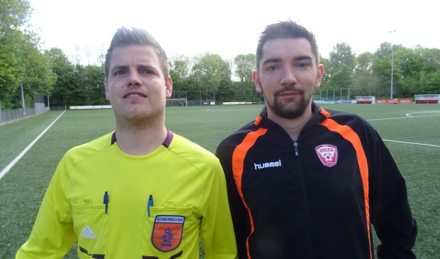 Stefan van der Weijden en Guido Scholtes, DoCoS-begeleiding jeugdscheidsrechters (Bron: DoCoS/pr/eigen foto)