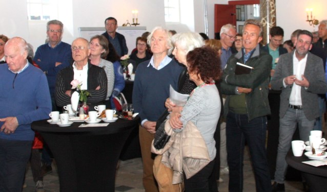 Noordwijkerhouters kwamen massaal naar de kernbijeenkomst. | Foto: WS