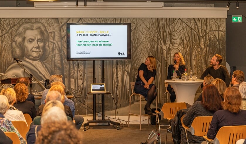 Aan het eind van de boeiende avond werd de volgende bijeenkomst aangekondigd.