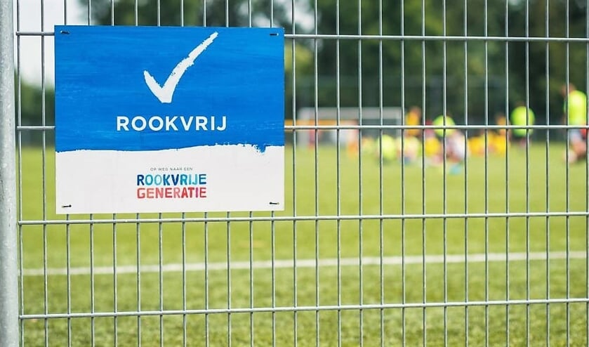 In Katwijk is nog geen enkele sportpark helemaal rookvrij.