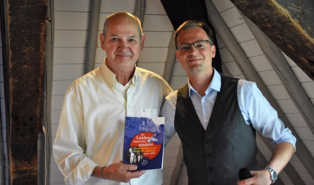 Voormalig fractievoorzitter Jan Marijnissen en Bart van der Steen. | Foto's: Emile van Aelst.