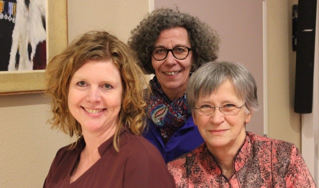 Marlies Volten (midden), samen met Elsbeth Koek (PvdA) en Rose Marie Keijzer (D66) bij hun afscheid van de raad in 2018. | Foto: archief/Nico Kuyt