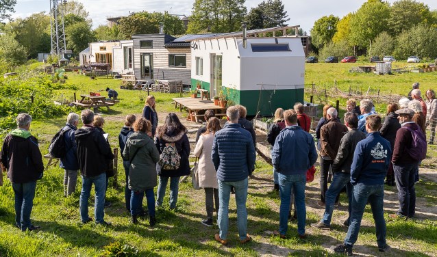 Tijdens de roadtrip maakten belangstellenden Lissers kennis met het leven in een Tiny House.