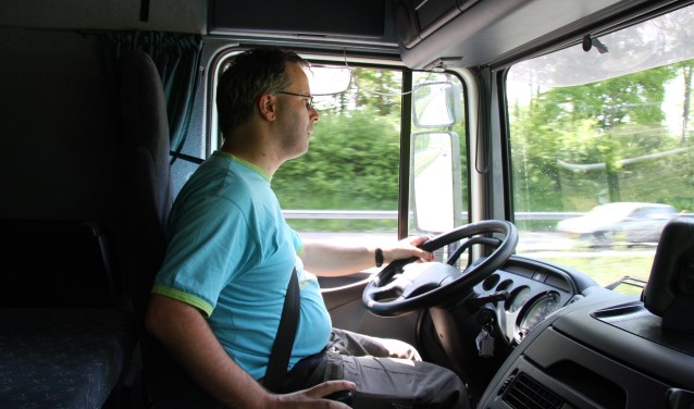 Voor mensen die hun groot rijbewijs willen verengen en voor 75-plussers is de vragenlijst aangepast.