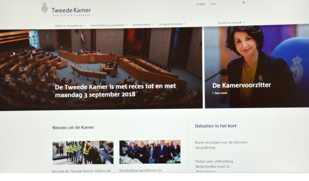Op de website van de Tweede Kamer staat helder dat de Kamer tot en met maandag 3 september met reces is.