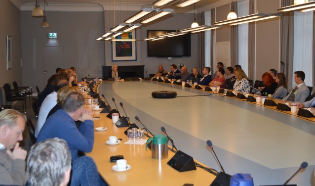 In de aanloop naar het debat over de WR< is de branche meerdere malen bij de Tweede Kamer op bezoek geweest.