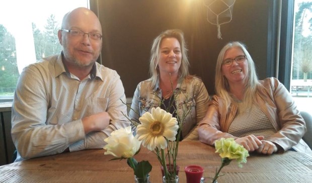 Gerda van Voorst, Sandra Konings en Eric Leenheer (vrnl) vormen het bestuur van het broodfonds.