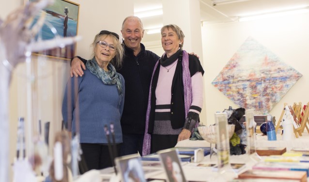 Nora van den Berg, Hans van den Berg en Elsa Jansen Foto: Niek Geneuglijk
