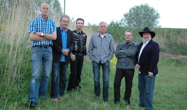 De huidige bezetting van West Virginian Railroad: John Nouwens, Willem Bruêns, Henri Versfeld, Bennie van den Berg, Jo Nijs en Kees van der Loo
