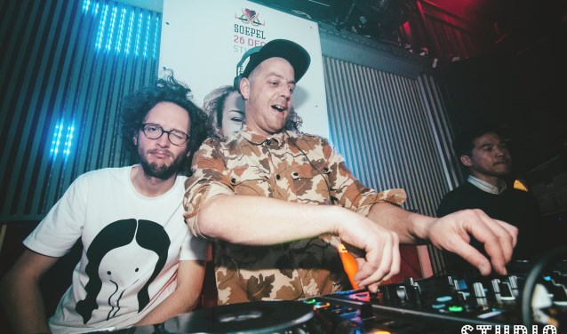 dj Fonk en dj Flamboyant, ook wel bekend als FlamboyantFonk