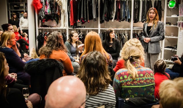 De intieme sfeer is kenmerkend voor de Atelier Sessions. Foto: Wendy Steenmans