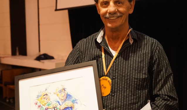 Winnaar Grôôt Bosch Dictee 2017: Gérard van Kessel. Foto: Gerard Monté