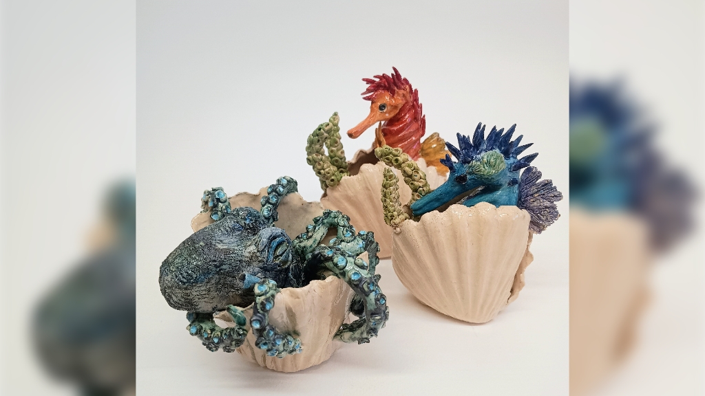 Gerrie Lulof: zeedieren (keramiek)