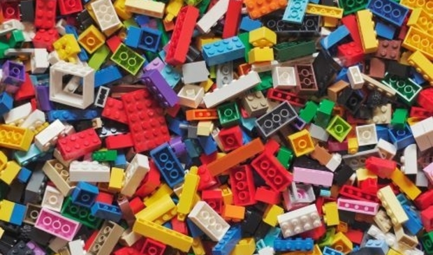 bouwen met lego in de bieb