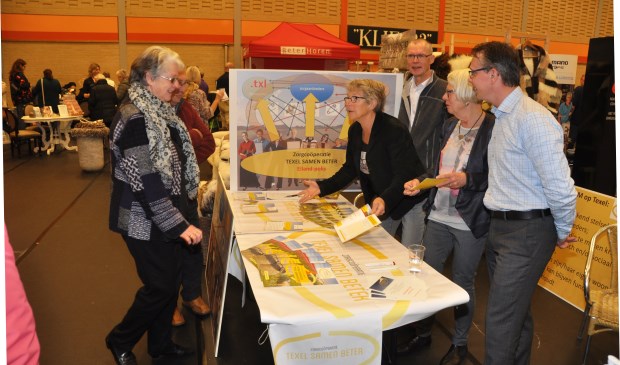 Stand van Samen Beter op de 50 Plus Beurs.