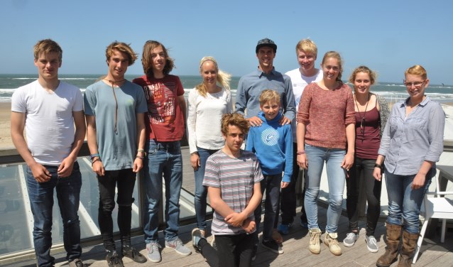 Dorian van Rijsselberghe met de Texelaars die zijn fonds steunt.