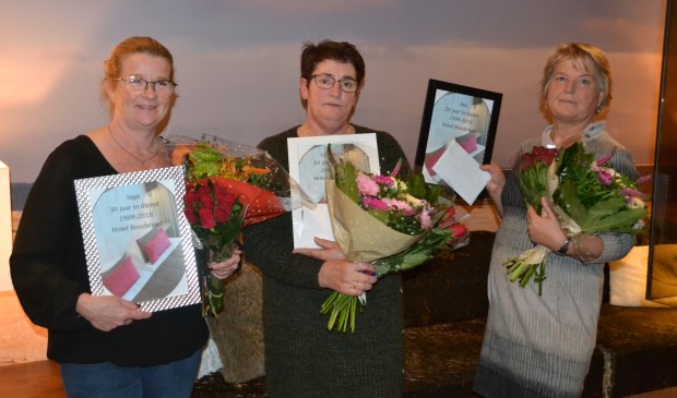 Van links naar rechts: Inge Lodewijks, Chantal Kuip en Ans Boogaard.