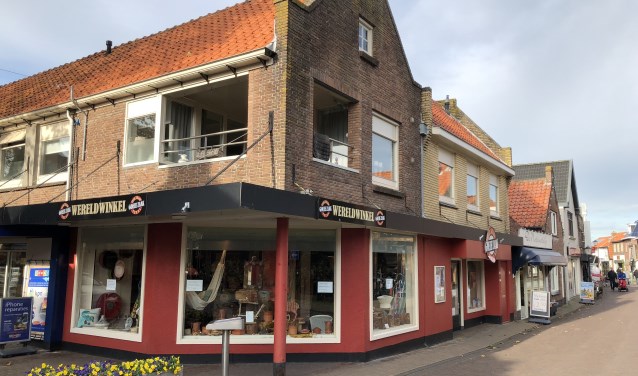 De Wereldwinkel aan de Weverstraat in Den Burg.