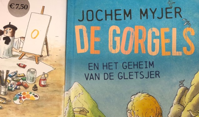 Een van de boeken van Jochem Myjer over de Gorgels.