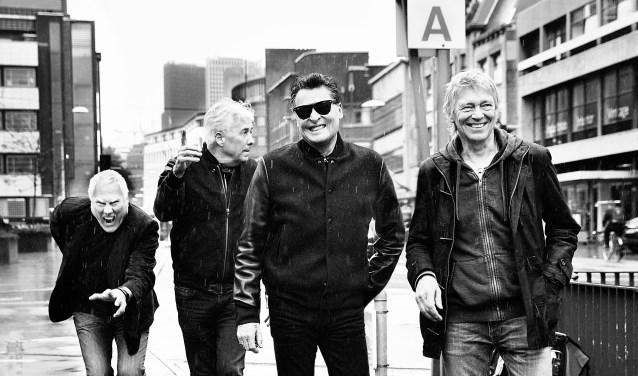 Vanaf Texel kwam het verzoek om Golden Earring in het programma op te nemen.