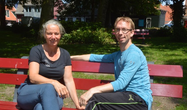 Marleen Hohmann en Robert Bakker van FysioBurgwal over dry needling en running therapie.