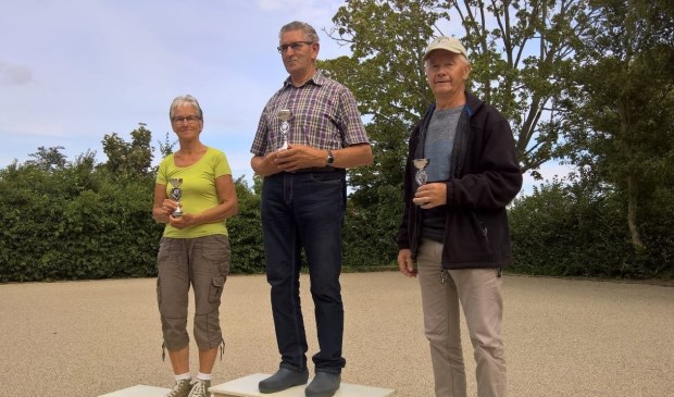 v.l.n.r. Alie Schouten, Anton Schouten, Jaap Zuidewind.