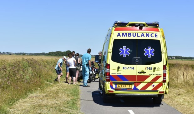 De ambulance in actie op de Stolpweg