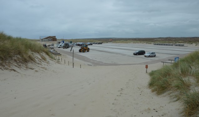 Het parkeerterrein bij paal 9.