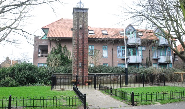 Het Esparanto-monument aan de Kogerstraat.