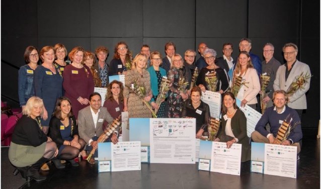 Vertegenwoordigers van zorgorganisaties, samenwerkend in Noordkop Gezond voor Elkaar.